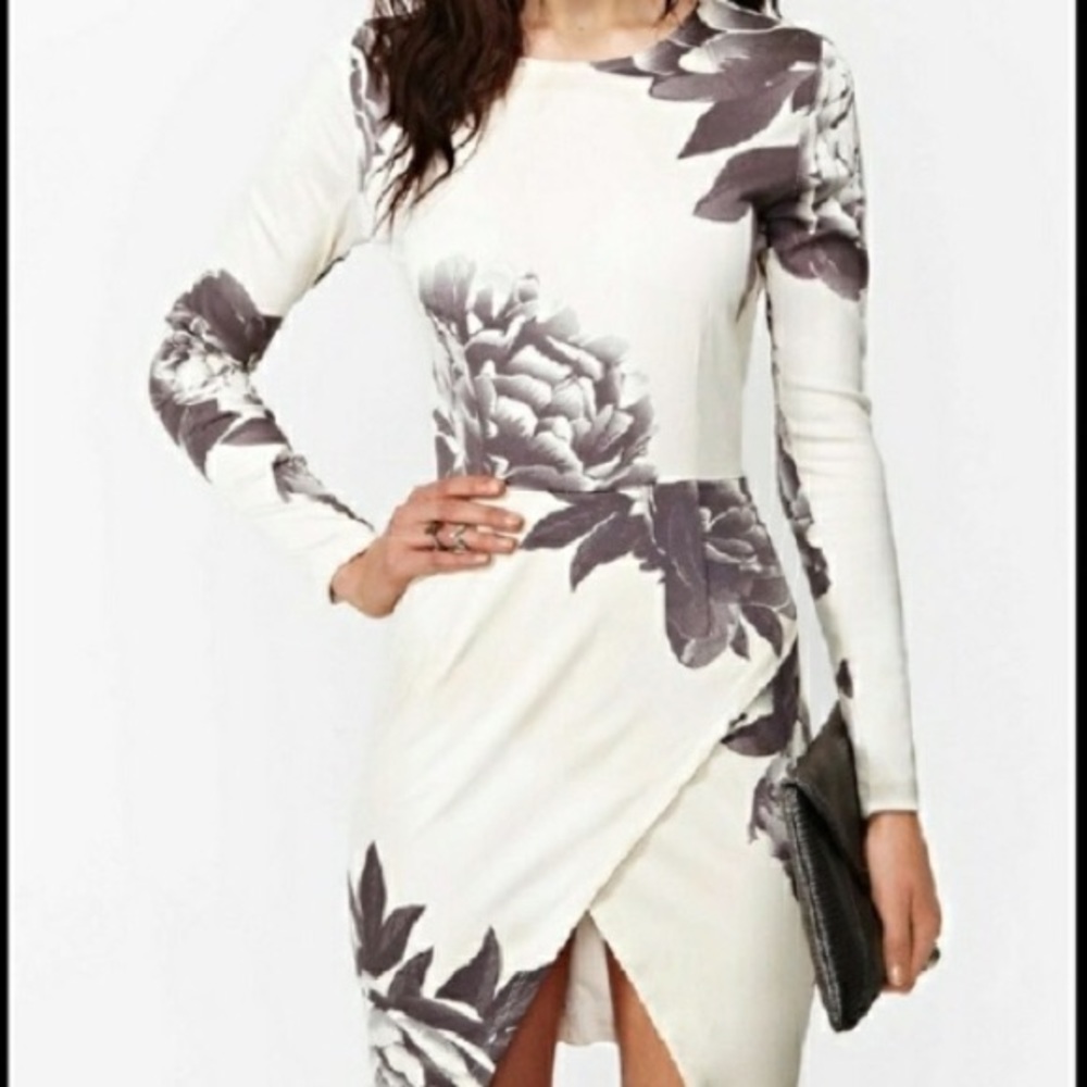 MAURIE & EVE FORMAL DRESS